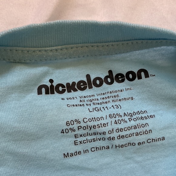 Spongebob Shirt. Brand: Nickelodeon , Color: Mainly Blue, Material is thin - Picture 2 of 3